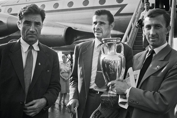 Кубок Европы прибыл в Москву, 1960 год. Андрей Старостин, Лев Яшин и Игорь Нетто