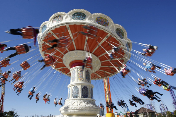 Диснейленд с русским уклоном: неспортивные развлечения в олимпийском Сочи