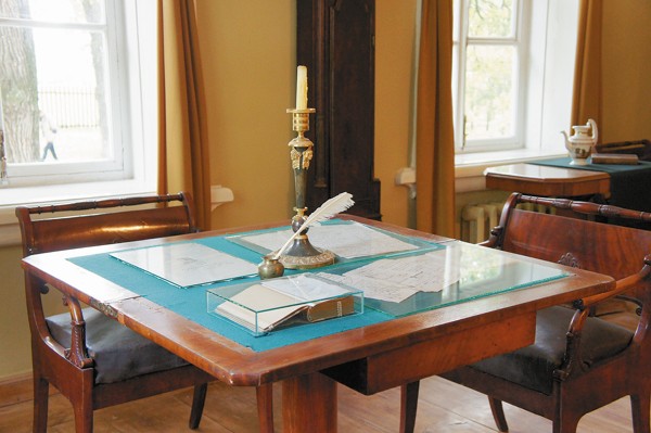 In 1830, Pushkin settled into the house at the Boldino estate and set up an office in which he wrote some of his greatest masterpieces / Photo provided by author 