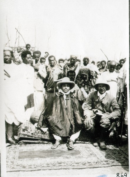 Nikolai Vavilov with the last emperor of Ethiopia, Haile Selassie I / Photo provided by the Vavilov Office-Museum