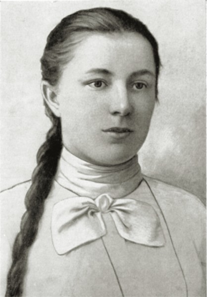 Vera Abramova, early 1900s / Photo provided by M. Zolotarev