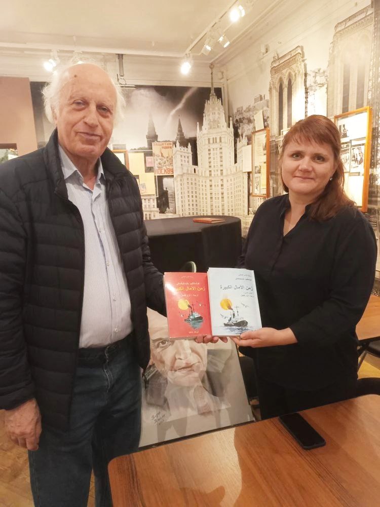 Низар Канаан с директором Музея К. Г. Паустовского Анжеликой Дормидонтовой. Фото предоставлено Низаром Канааном