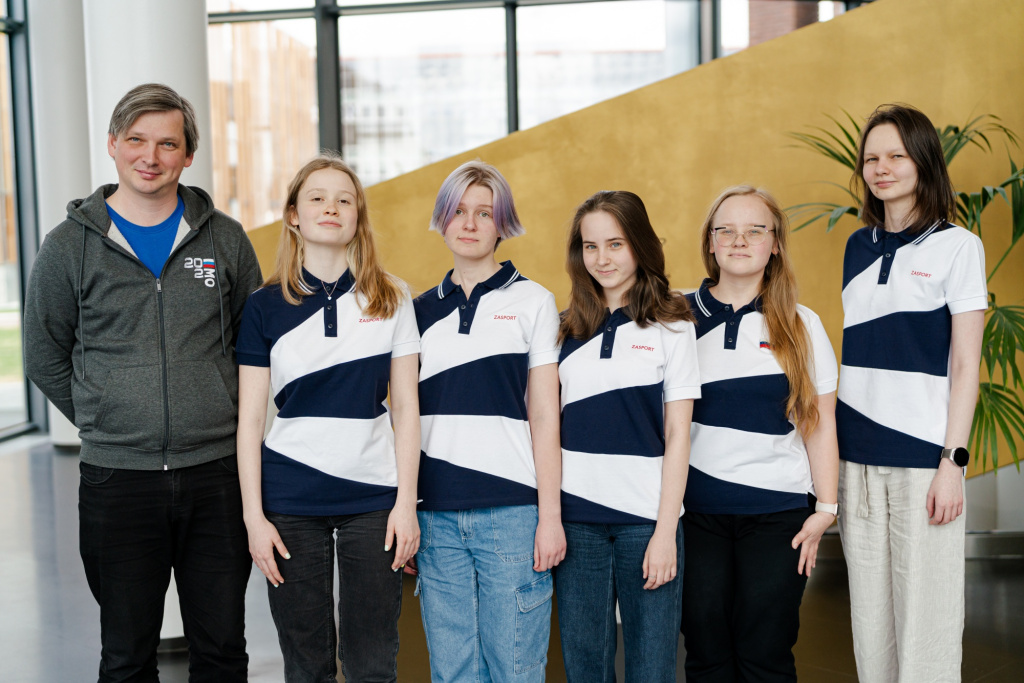 Россиянки завоевали четыре медали на Европейской математической олимпиаде для девушек