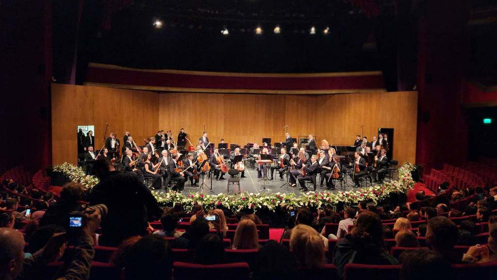 Соотечественники побывали на концерте Большого симфонического оркестра имени П. И. Чайковского в Стамбуле