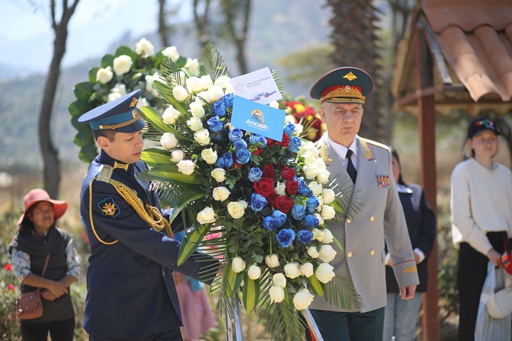 Память советских спасателей почтили в Перу