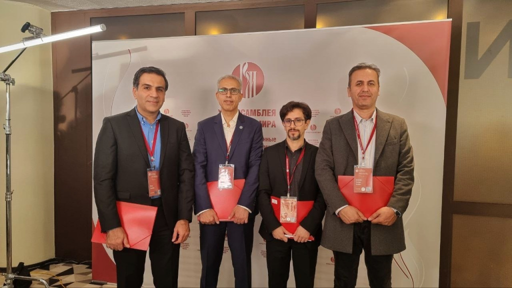Делегация из Ирана на Ассамблее Русского мира