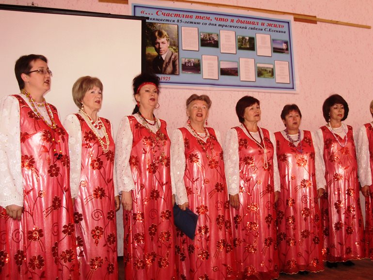 Русские народные песни звучат в стенах Ферганского университета