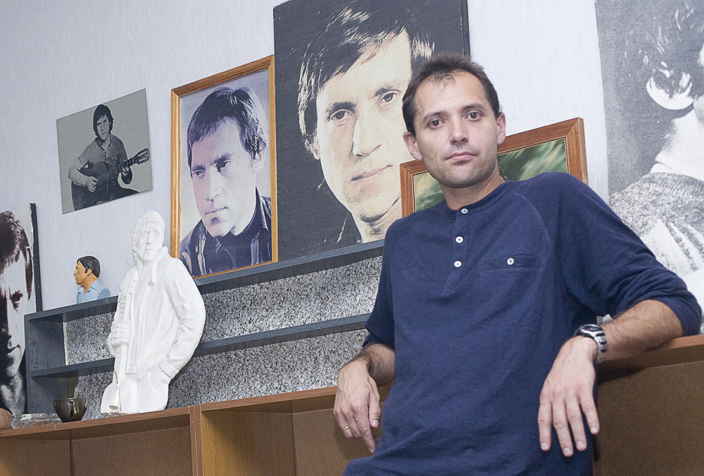 Петер Вицаи. В музее В. С. Высоцкого в Самаре