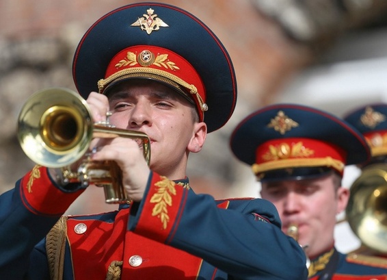 Военные оркестры из Индии, Китая и Вьетнама выступят в Петербурге