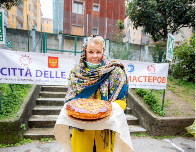 Фото: https://www.scuolarussamilano.com/ii-festival-narodnogo-tvorchestva-gorod-masterov-v-milane/# Фото: https://www.scuolarussamilano.com/ii-festival-narodnogo-tvorchestva-gorod-masterov-v-milane/#