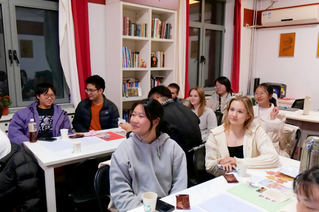 05 (1).jpg 05 (1).jpg