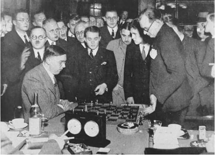 Alekhine Wins A Brilliancy Vs. Lasker! - Best Of The 30s - Alekhine vs.  Lasker, 1934 