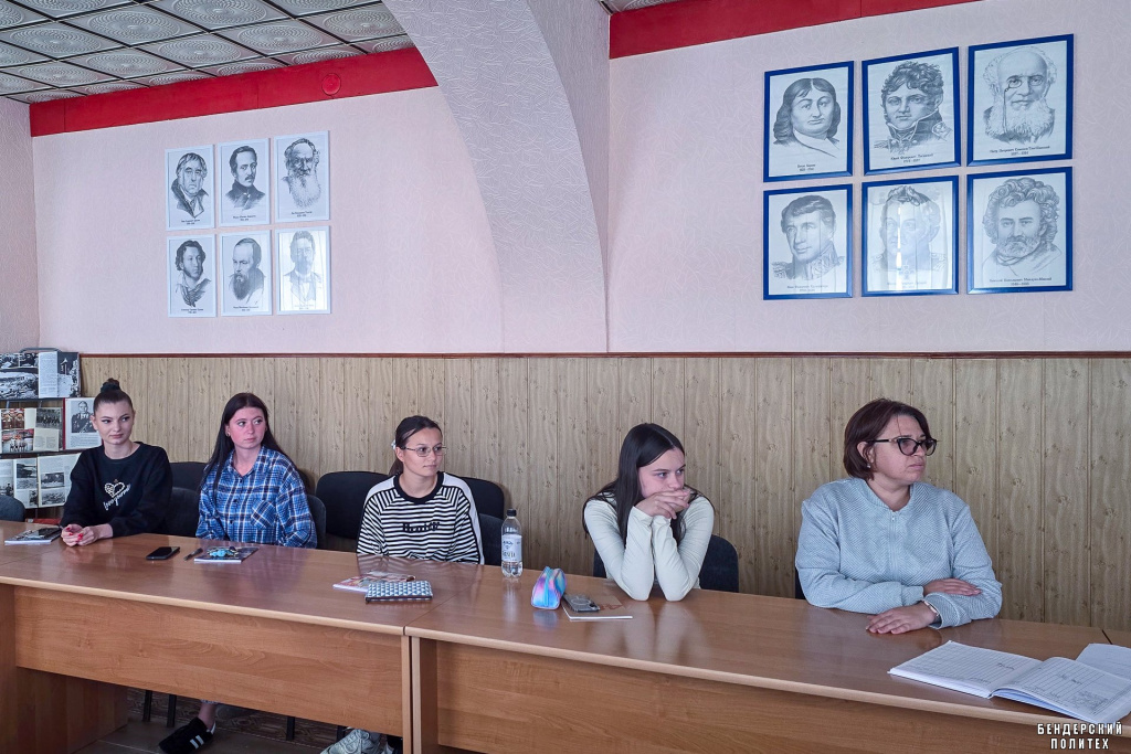 1758284484_03.jpg 1758284484_03.jpg