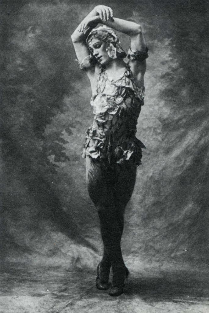 Вацлав Нижинский в балете «Призрак Розы» (1911)