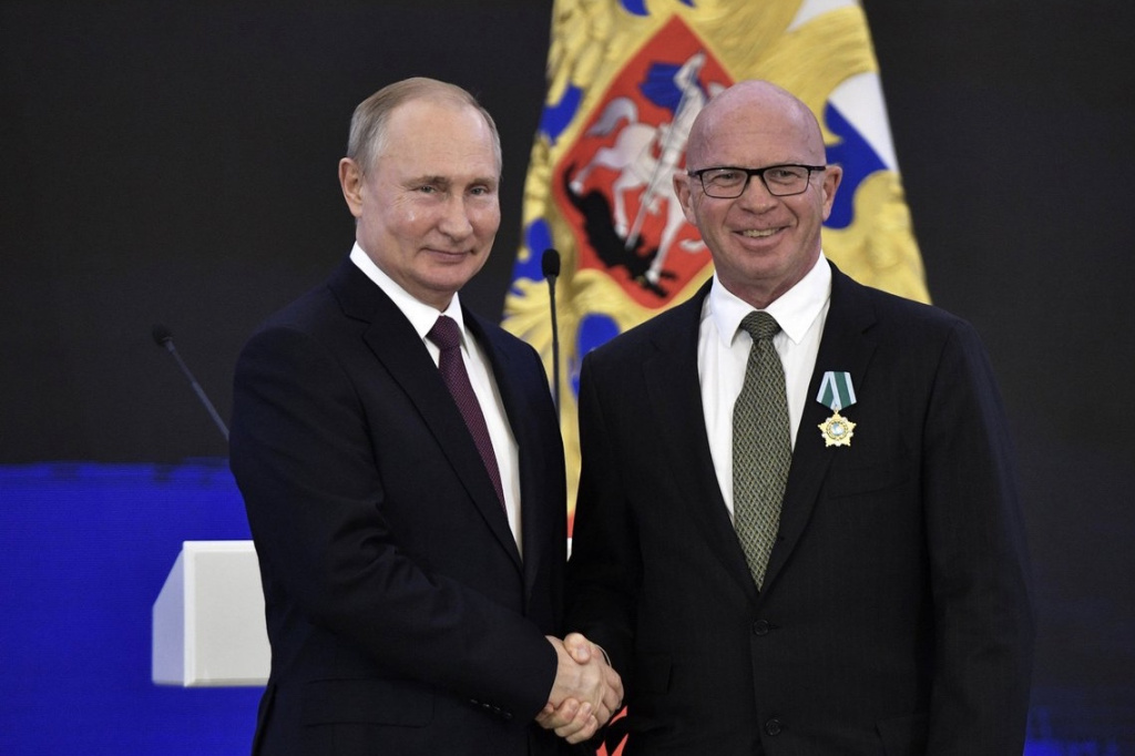 Награждение орденом Дружбы во время Дня народного единства. Ноябрь 2019 г.