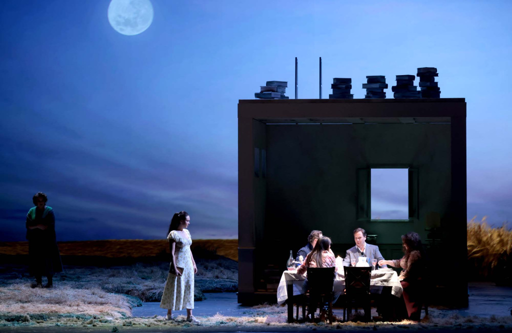 «Евгений Онегин» в Ла Скала. Фото: Ла Скала###https://www.teatroallascala.org/en/index.html