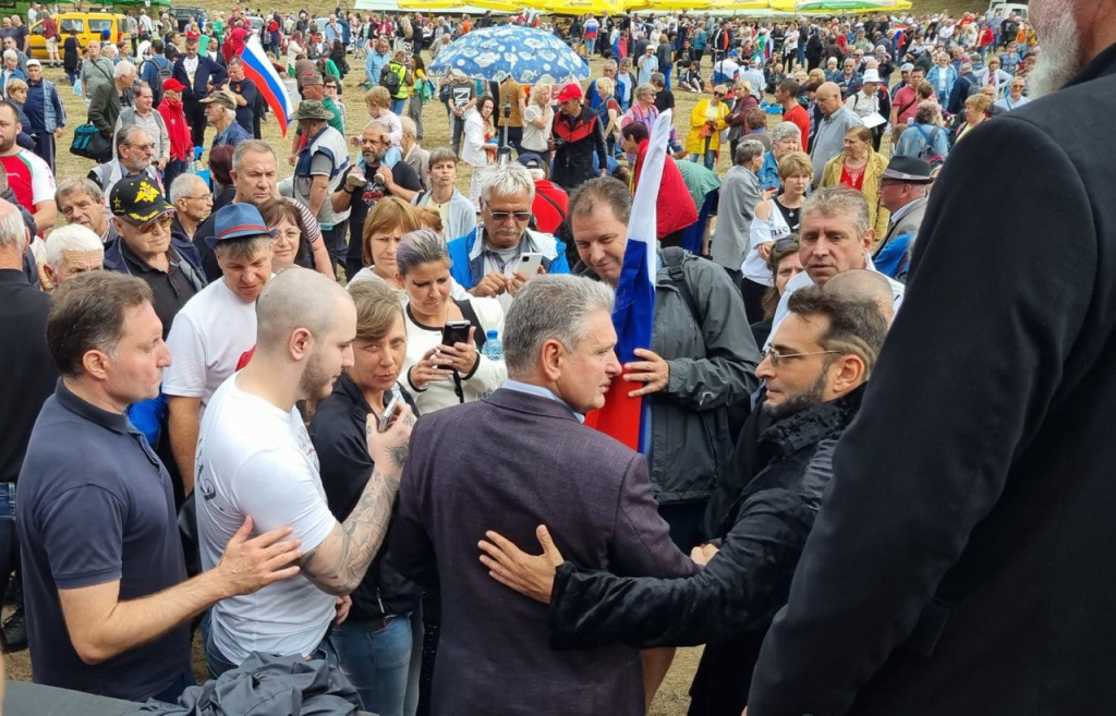 Фото: Международное движение русофилов ###https://mir2023.site/2023/09/16/bolee-5000-uchastnikov-sobralis-na-pervom-mezhdunarodnom-sobore-rusofilov-s-rossiej-v-serdcze-v-bolgarii/ Фото: Международное движение русофилов ###https://mir2023.site/2023/09/16/bolee-5000-uchastnikov-sobralis-na-pervom-mezhdunarodnom-sobore-rusofilov-s-rossiej-v-serdcze-v-bolgarii/