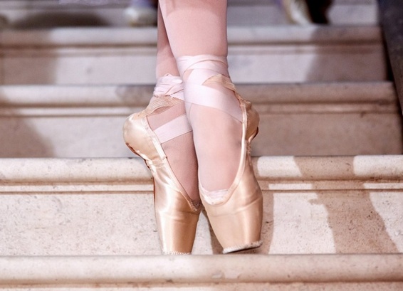 В Париже открылась выставка о спектаклях Ролана Пети с участием звёзд русского балета