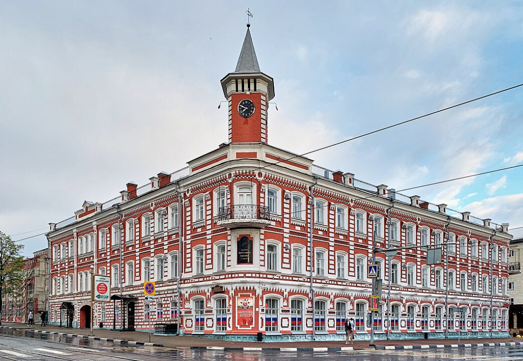 Дом Гончарова — Историко-мемориальный центр-музей И. А. Гончарова. Фото: wikipedia.org###https://ru.wikipedia.org/wiki/%D0%A3%D0%BB%D1%8C%D1%8F%D0%BD%D0%BE%D0%B2%D1%81%D0%BA