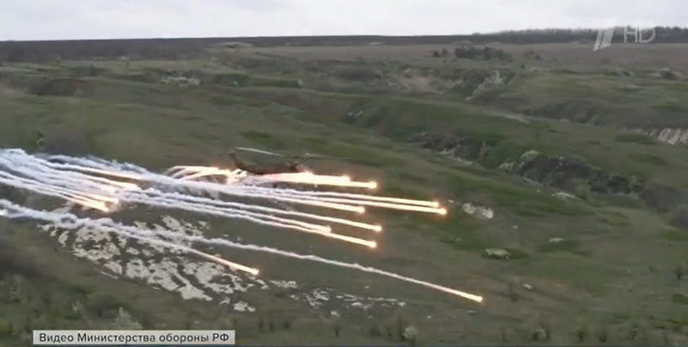 Фото: стоп-кадр / 1tv.ru###https://www.1tv.ru/news/2023-04-25/451781-rossiyskie_voennye_primenili_ognemetnye_sistemy_solntsepek_protiv_podrazdeleniy_vsu