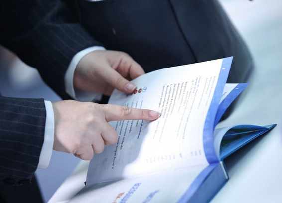 Фото: пресс-служба Минпросвещения России / edu.gov.ru (CC BY 4.0)###https://edu.gov.ru/press/9045/v-federalnyy-perechen-uchebnikov-vklyuchat-9-novyh-uchebnikov-po-istorii-dlya-5-9-h-klassov/ Фото: пресс-служба Минпросвещения России / edu.gov.ru (CC BY 4.0)###https://edu.gov.ru/press/9045/v-federalnyy-perechen-uchebnikov-vklyuchat-9-novyh-uchebnikov-po-istorii-dlya-5-9-h-klassov/