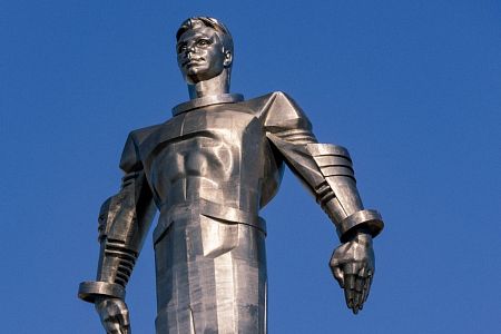 Конкурс «Знатоки русского языка» в Салониках приурочат к Дню космонавтики