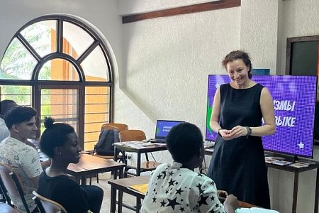 Инженерный класс новосибирского вуза открывается в Гане