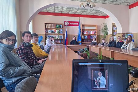 Студентов в Бендерах познакомили с творчеством русского и советского художника Игоря Грабаря