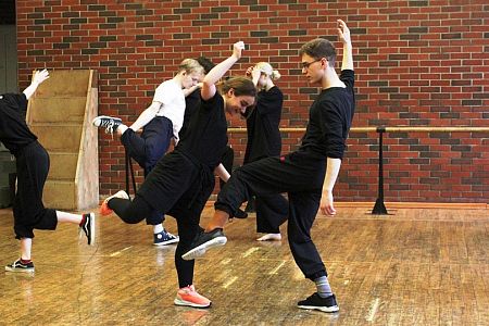 ГИТИС провёл мастер-классы для танцоров в Кот-д’Ивуаре