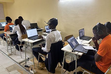 Подведены итоги проекта по обучению русскому языку студентов Университета Сен-Поль в Абиджане (Кот-д’Ивуар)