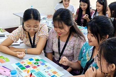 Монгольские журналисты учат русский язык