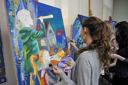 Дети в Абхазии нарисуют Победу