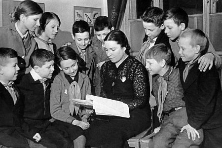 «Спать пора! Уснул бычок…». Трогательные стихи Агнии Барто