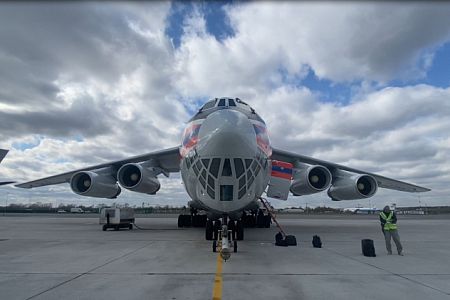 Самолёт МЧС доставил более 80 россиян на родину из Израиля