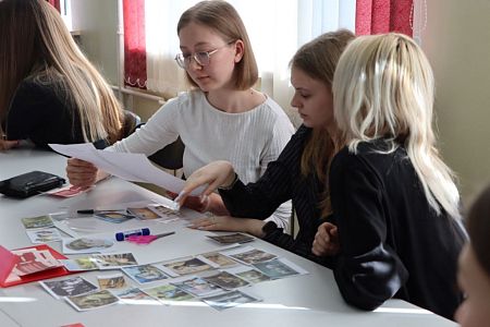 Мастер-класс по современным методикам преподавания русской литературы прошёл в Бресте