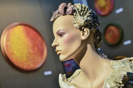 «Люди и Мир» в ЦДХ